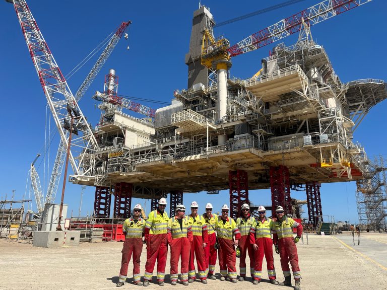Jacking Loadout and Floatover Operations for 19,600-tonne Offshore Platform Successfully Completed