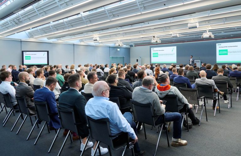ALS User Meeting And Smart Factory Information Day